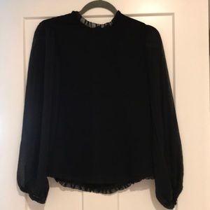 Super cute, gauzy semi sheer, top